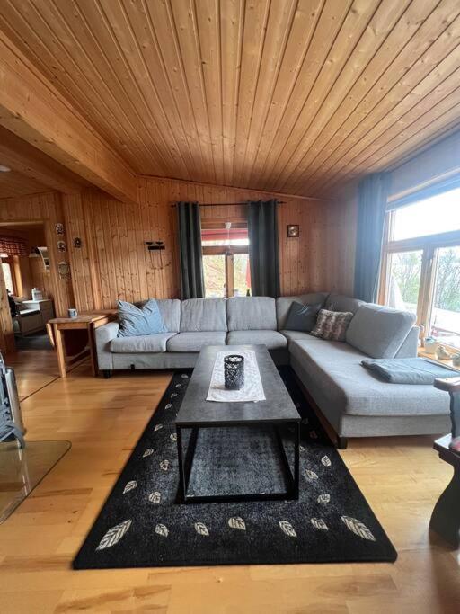 Svensby Cozy And Spacious Cabin מראה חיצוני תמונה